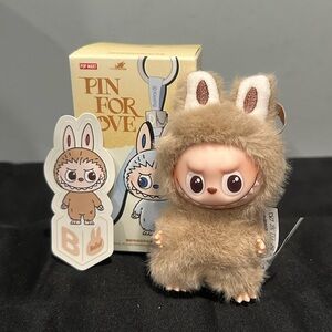 Brand new Pin for Love Series Labubu Letter B